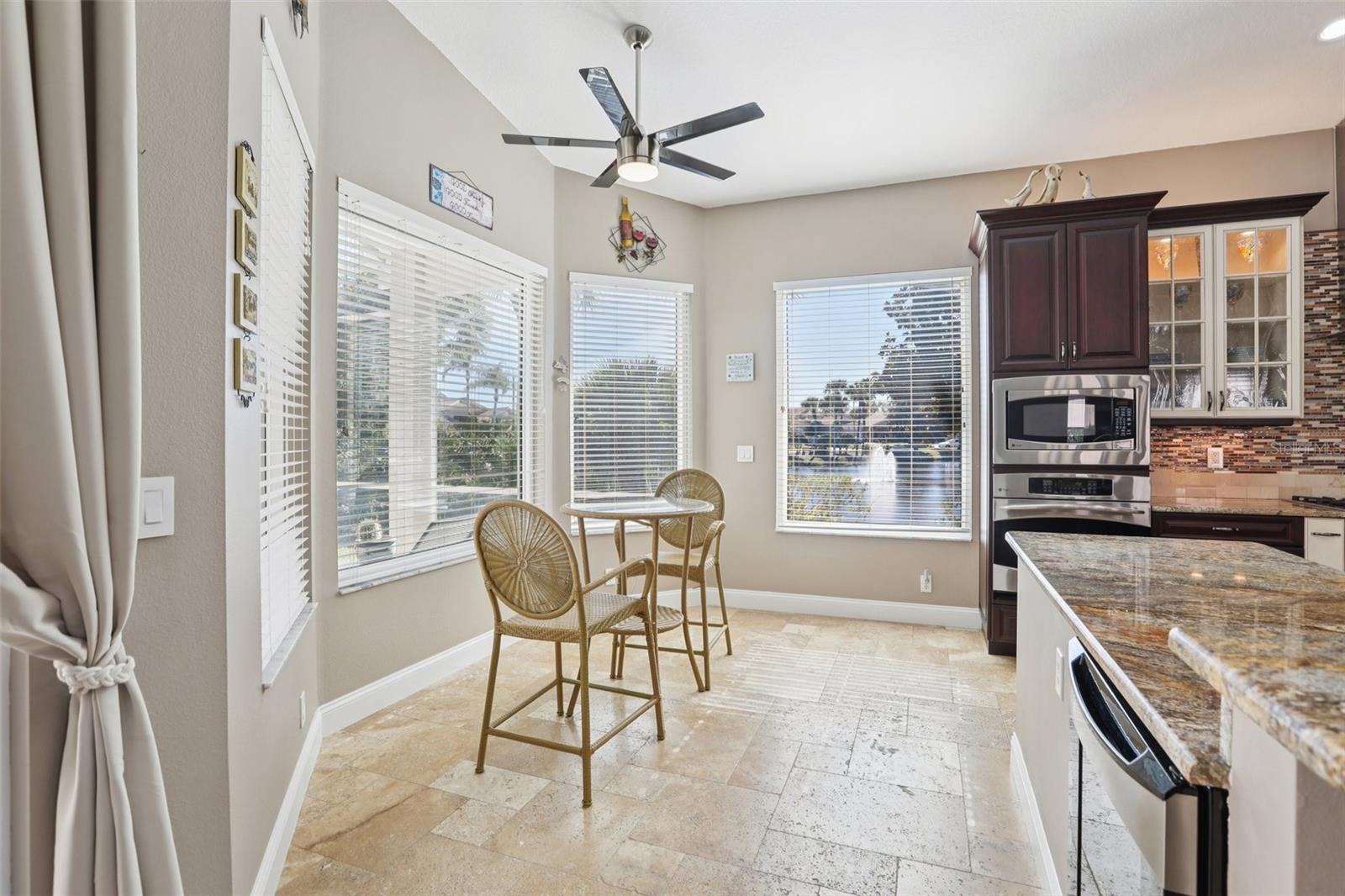 OAKMONT - Residential