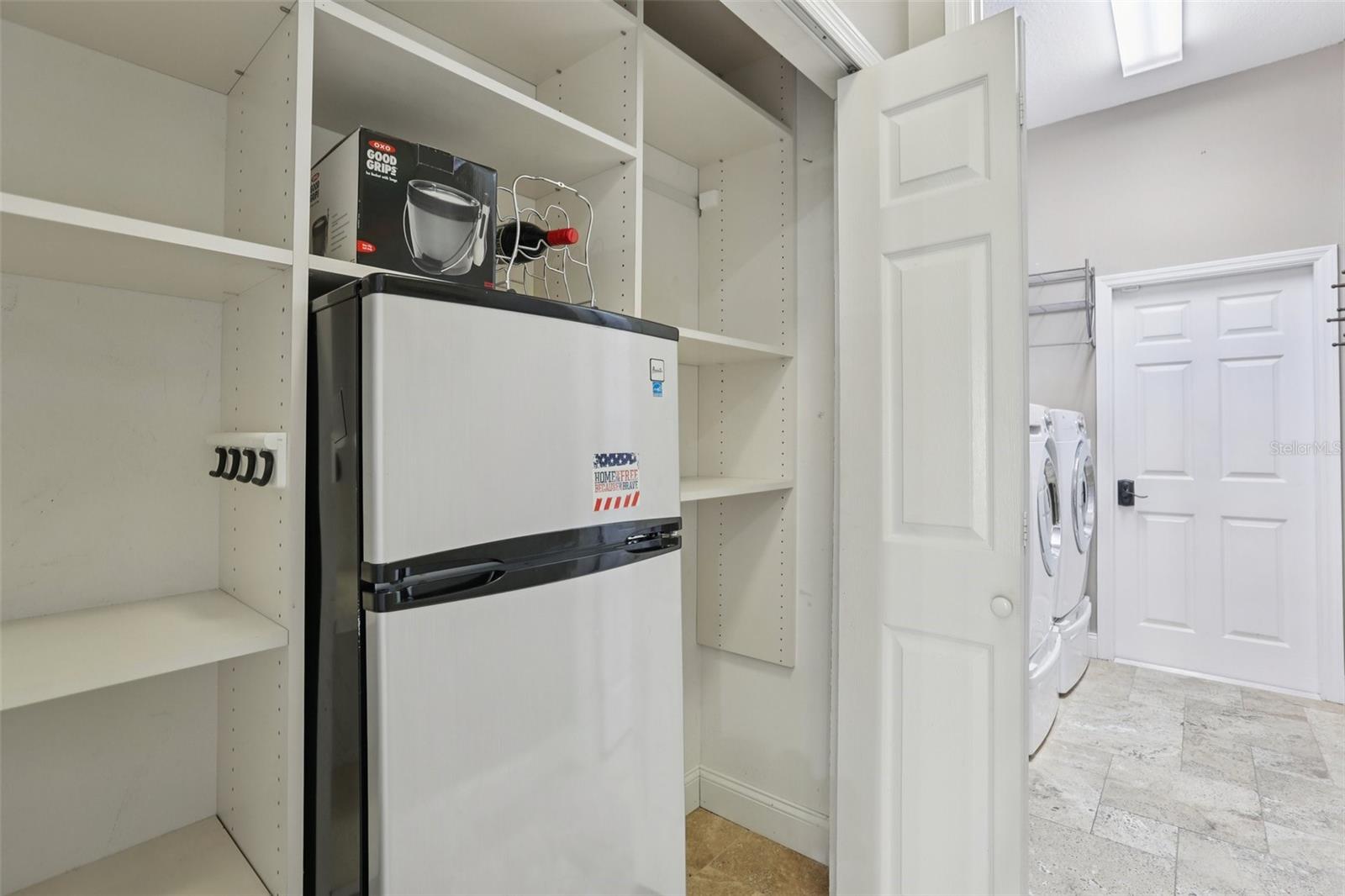 OAKMONT - Residential