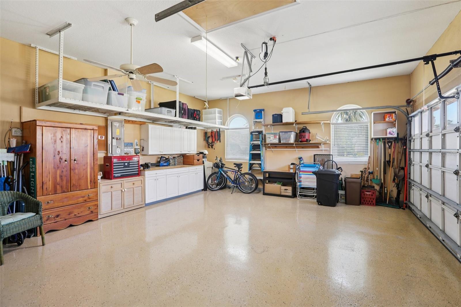 OAKMONT - Residential