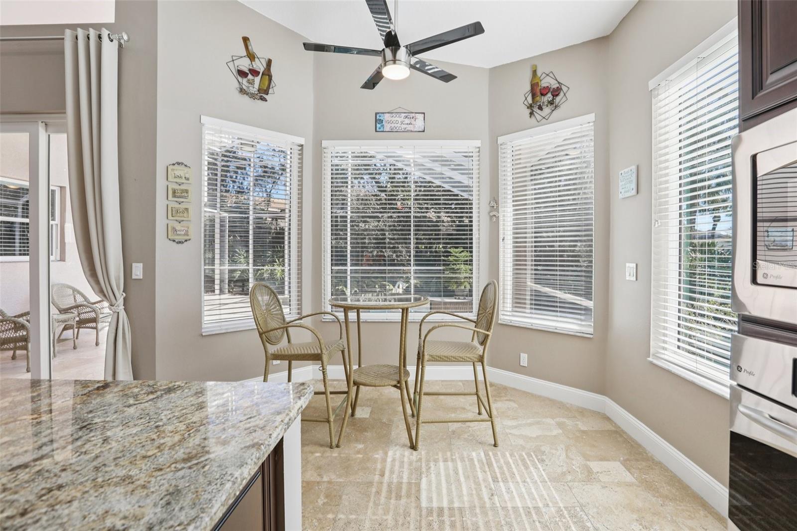 OAKMONT - Residential