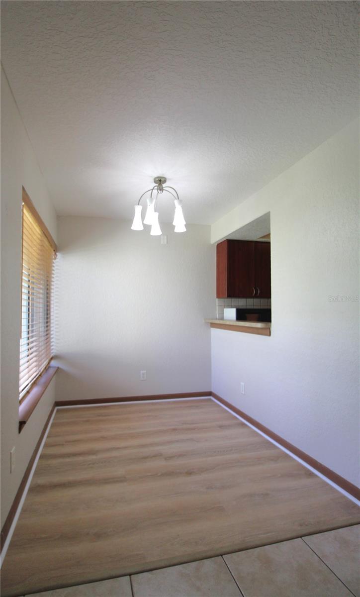 GRAND OAKS - Residential Lease