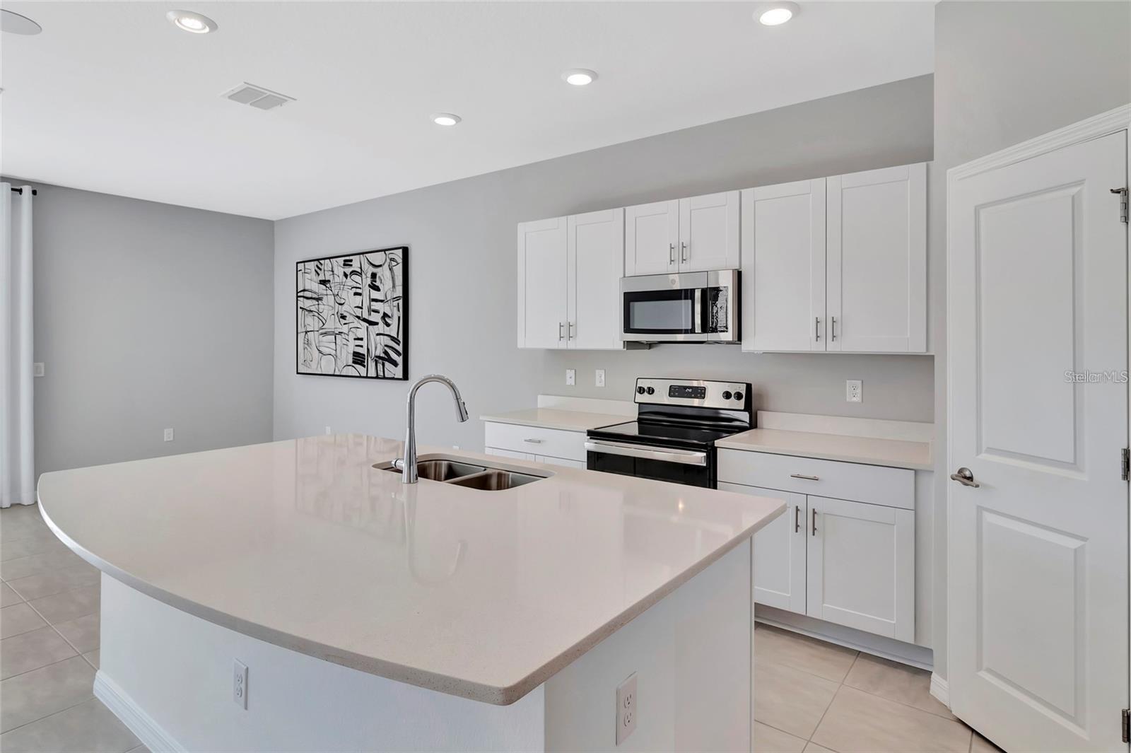 BELLA VITA PH 3 - Residential Lease