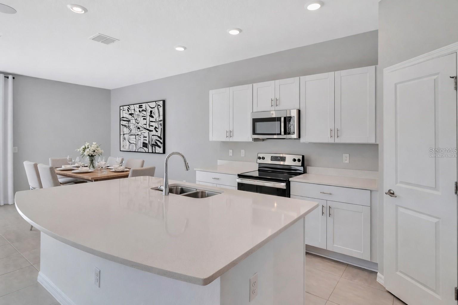 BELLA VITA PH 3 - Residential Lease