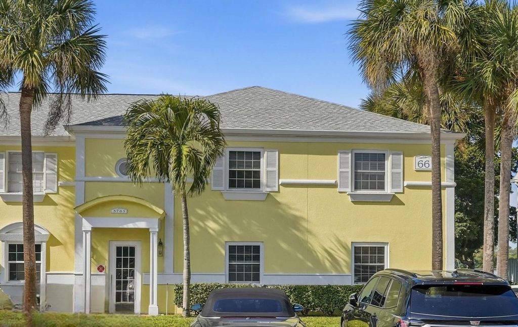 Photo of 3783 Pompano Dr #B, St Petersburg, FL 33705 (MLS # TB8467347)