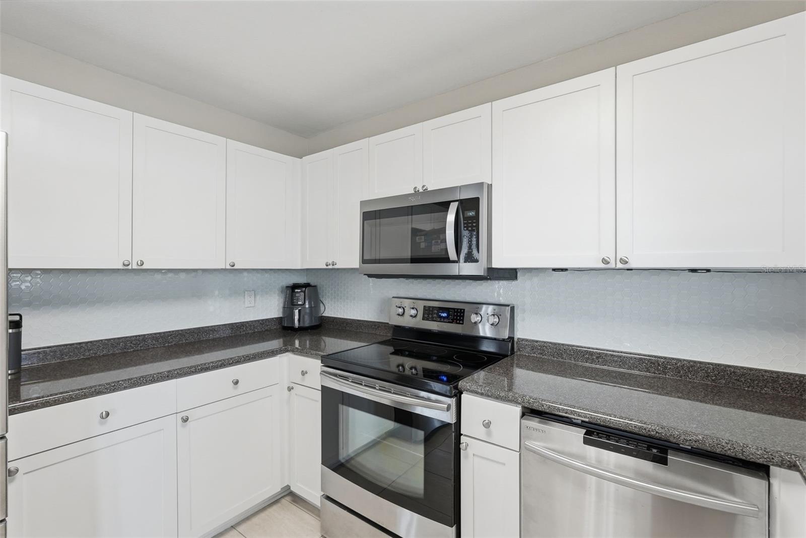 WATERSIDE NORTH COQUINA KEY - Residential