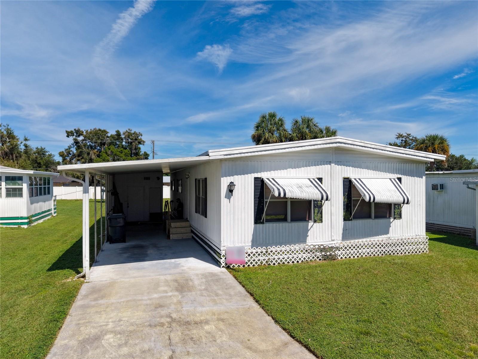 3019 REDBUD LANE