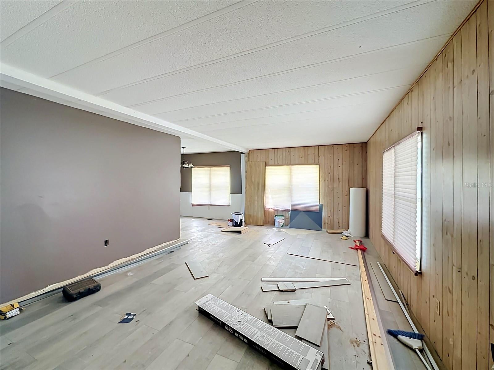 3019 REDBUD LANE