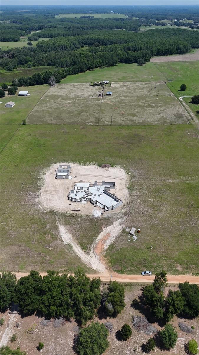 GROVELAND FARMS 16-23-24 - Residential