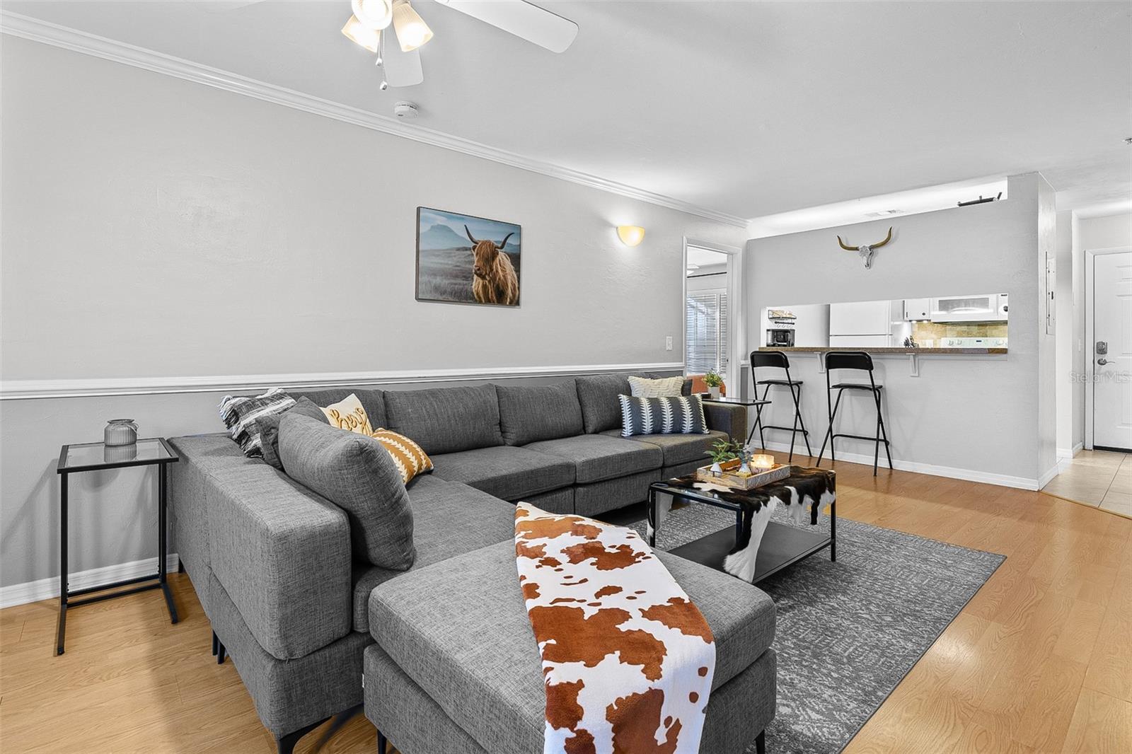 COUNTRYSIDE UNIVERSITY - Residential