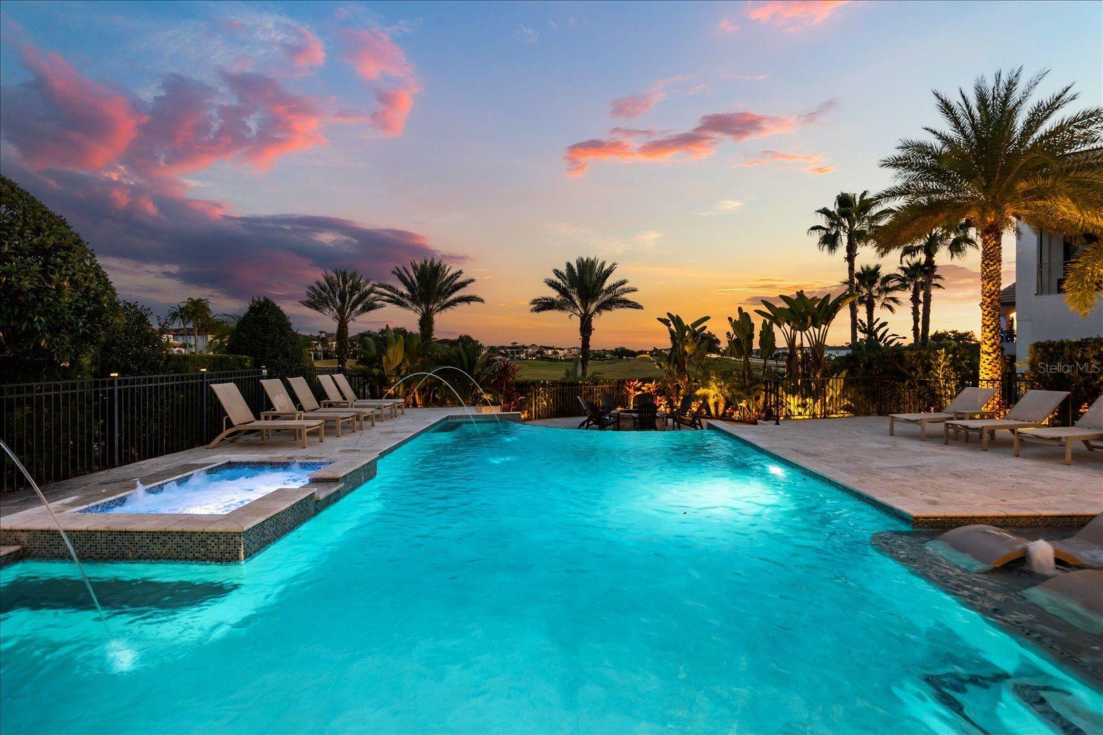 REUNION WEST VLGS NORTH - Residential