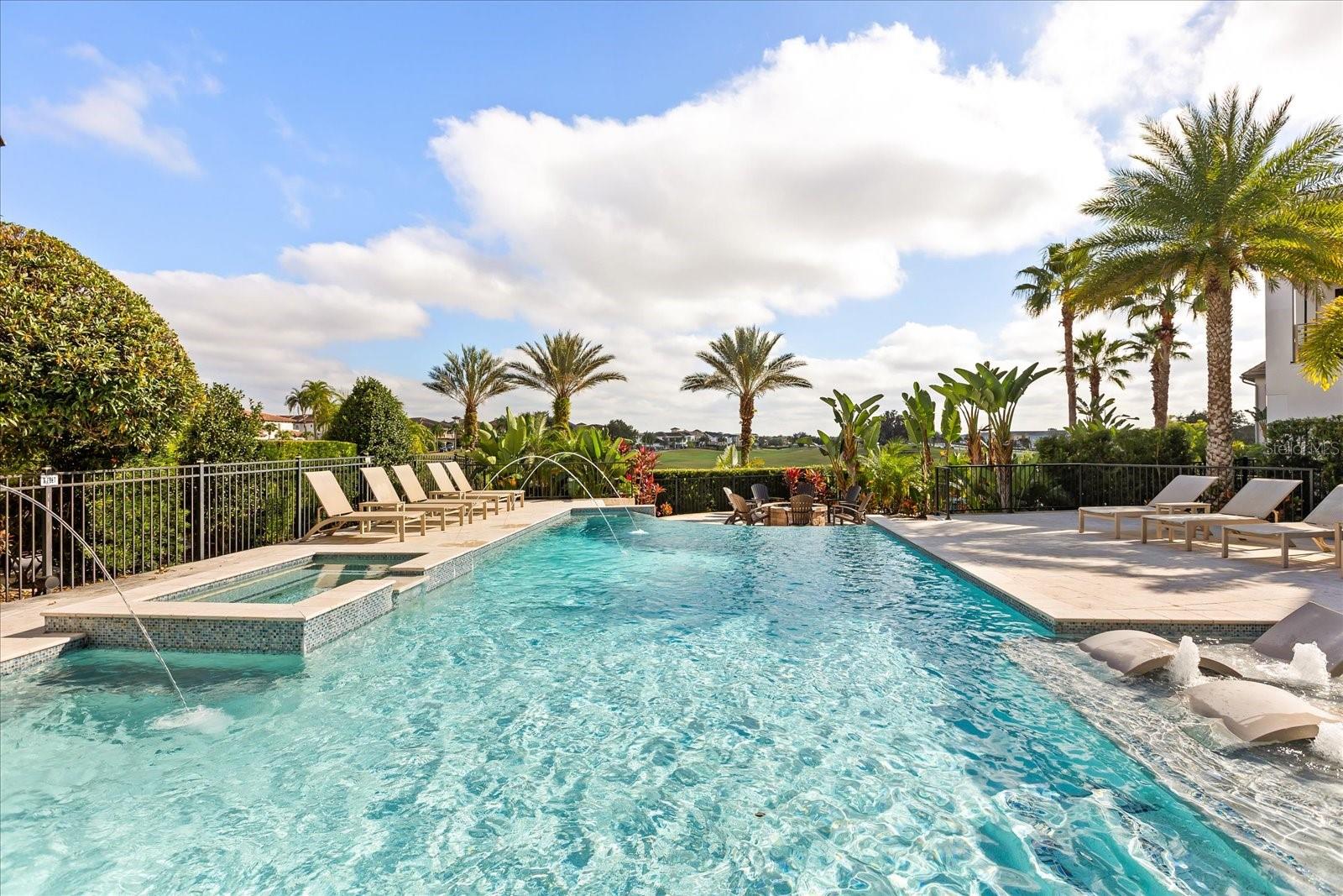 REUNION WEST VLGS NORTH - Residential