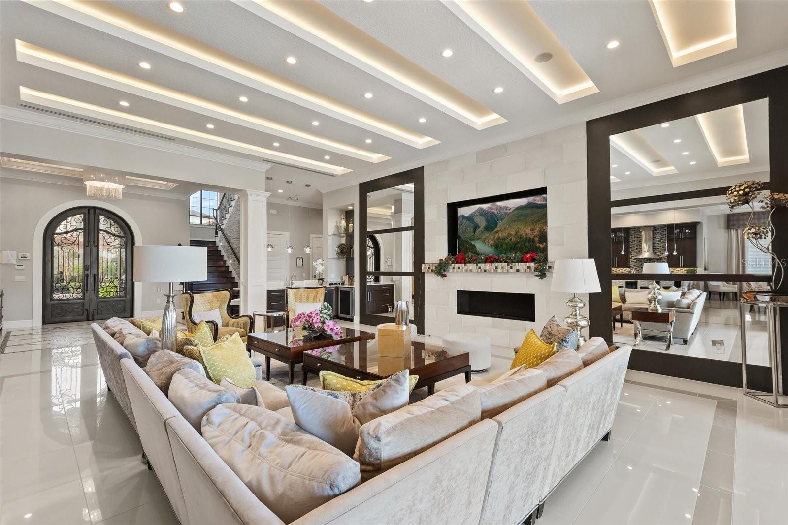 REUNION WEST VLGS NORTH - Residential