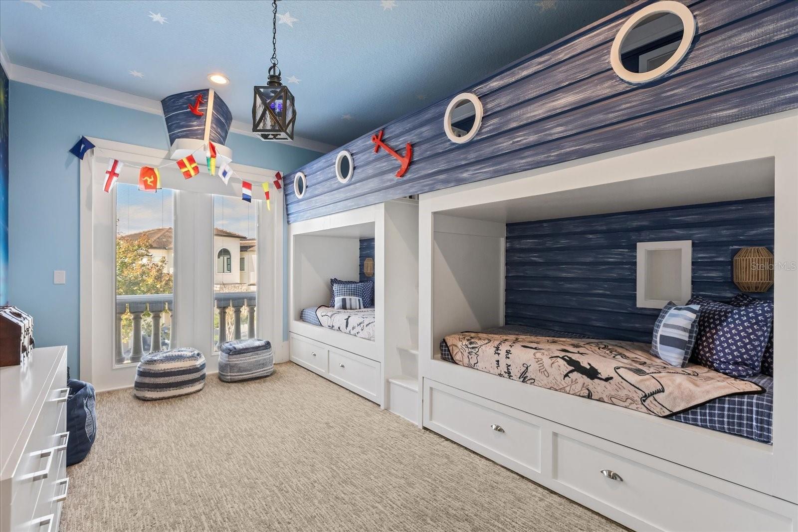 REUNION WEST VLGS NORTH - Residential