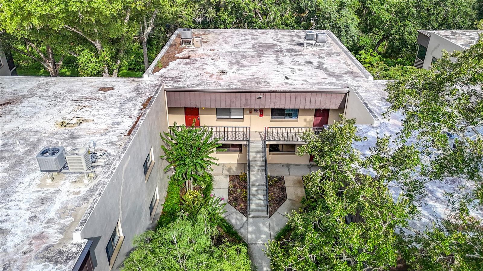 RAINTREE VILLAGE CONDO N - Residential