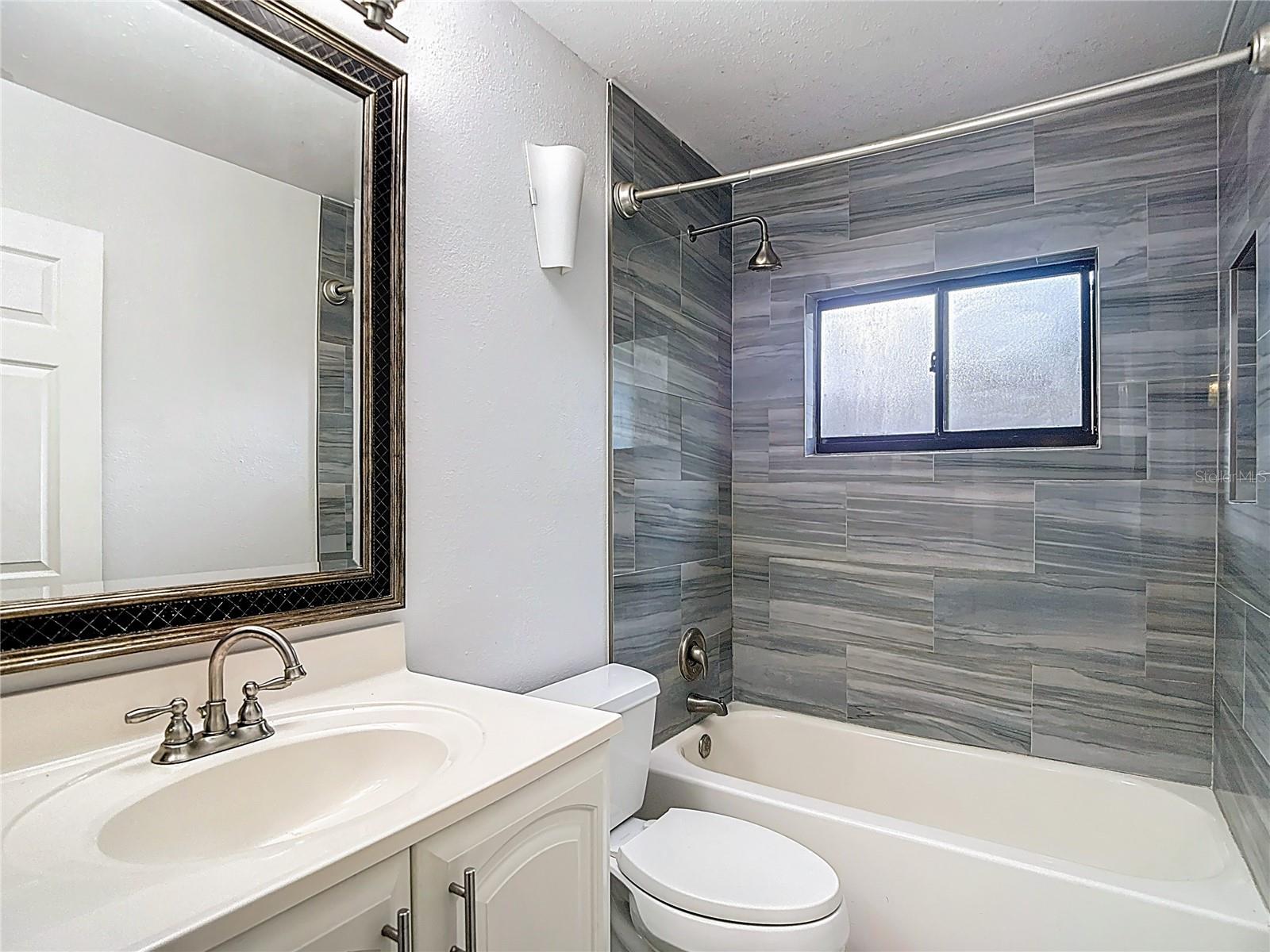 RAINTREE VILLAGE CONDO N - Residential