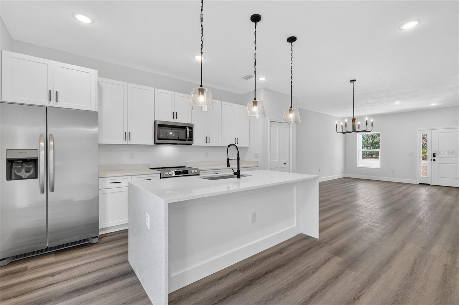 SILVER SPGS SHORES UN 35 - Residential