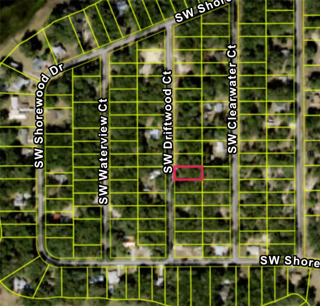 This .24 Acre lot ready for you to build your dream home on, No HOA. This is a short distance to Bonable Lake, Tiger Lake, the community center and playground in the neighborhood of Rainbow Lakes Estates. This neighborhood offers a Recreational Park that includes playgrounds, tennis courts, racquetball courts, basketball courts, baseball field, walking trails, a boat ramp to Tiger Lake, and picnic pavilions. Rainbow River and Rainbow Springs are only a 10 minute drive from Rainbow Lakes Estates. Enjoy the water for kayaking, tubing and outdoor fun. Whether you enjoy outdoor activities and adventure, or prefer to relax and enjoy the beauty of nature, you'll love calling Rainbow Lakes Estates your home.