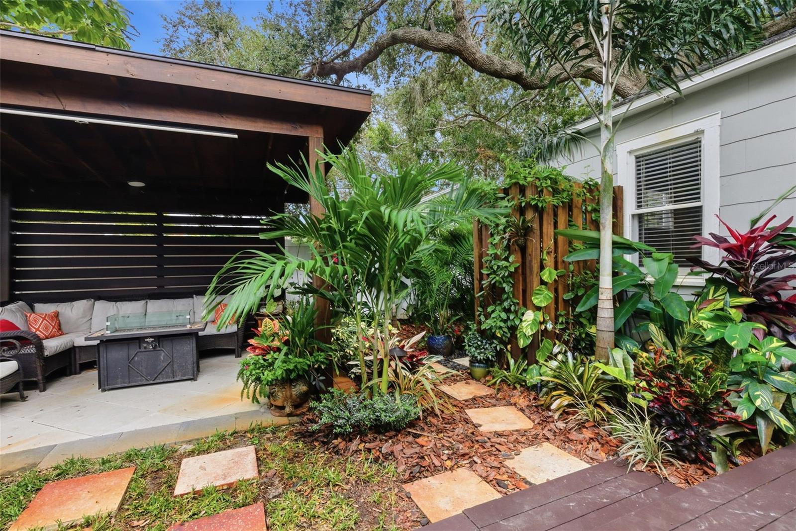 POWERS CENTRAL PARK SUB - Residential