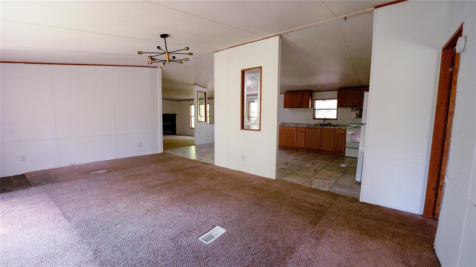 EAST ORLANDO UNREC - Residential Lease