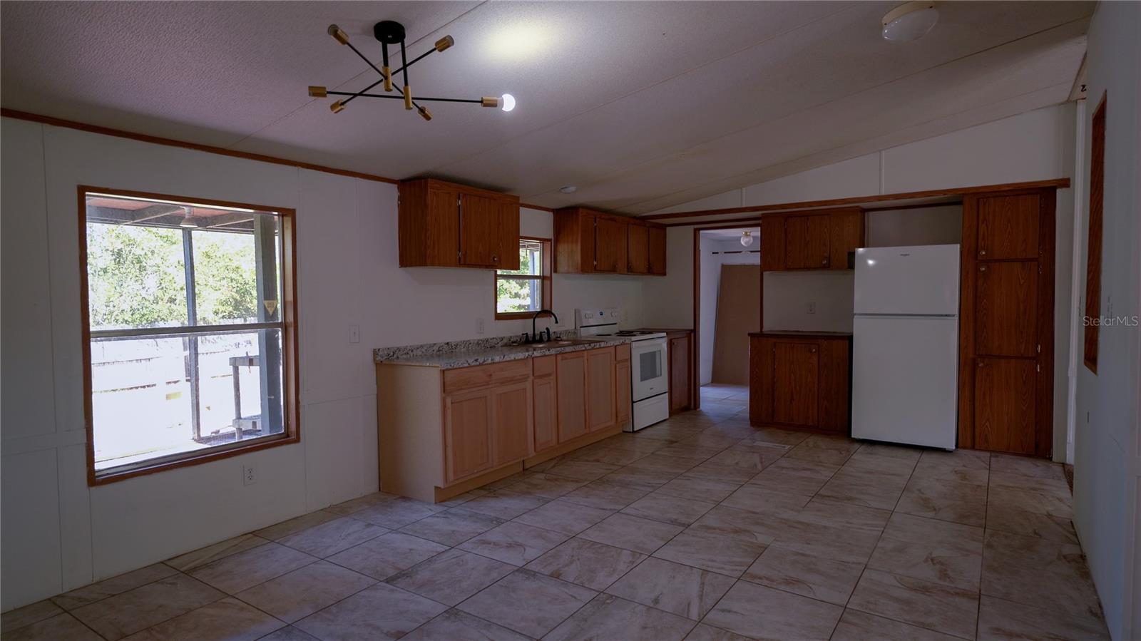 EAST ORLANDO UNREC - Residential Lease