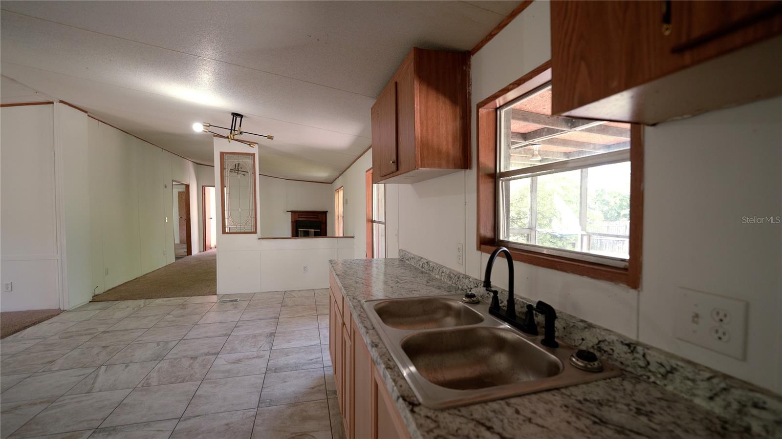 EAST ORLANDO UNREC - Residential Lease