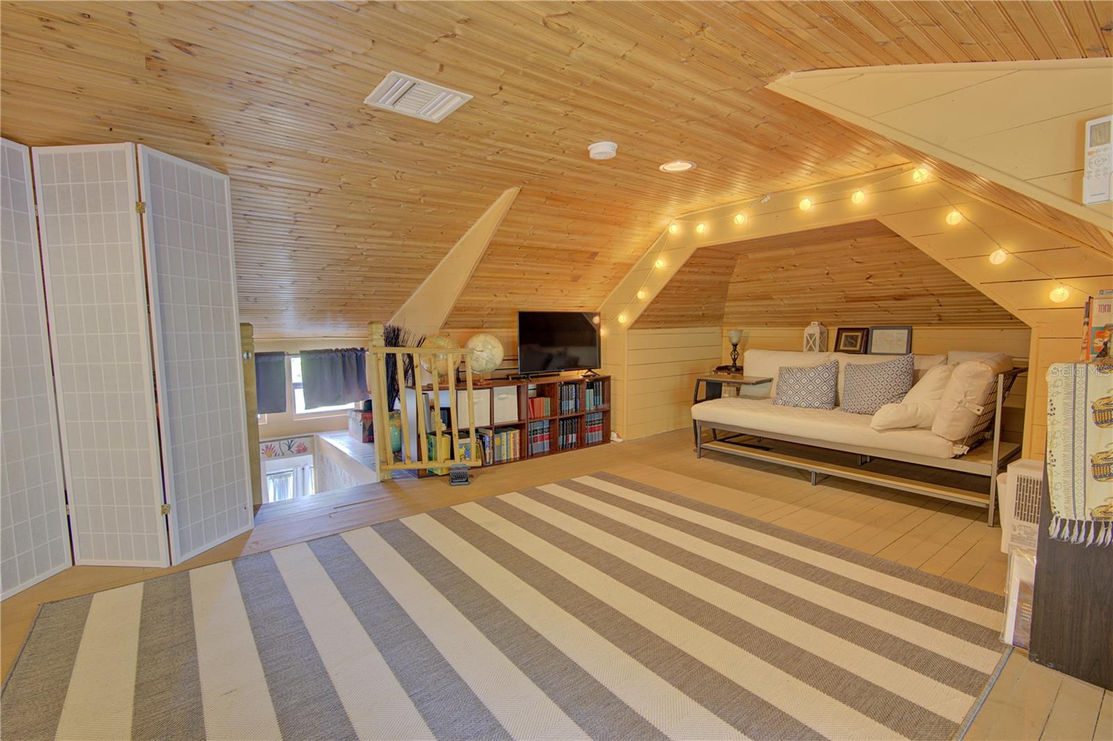 DELAND BLK O - Residential