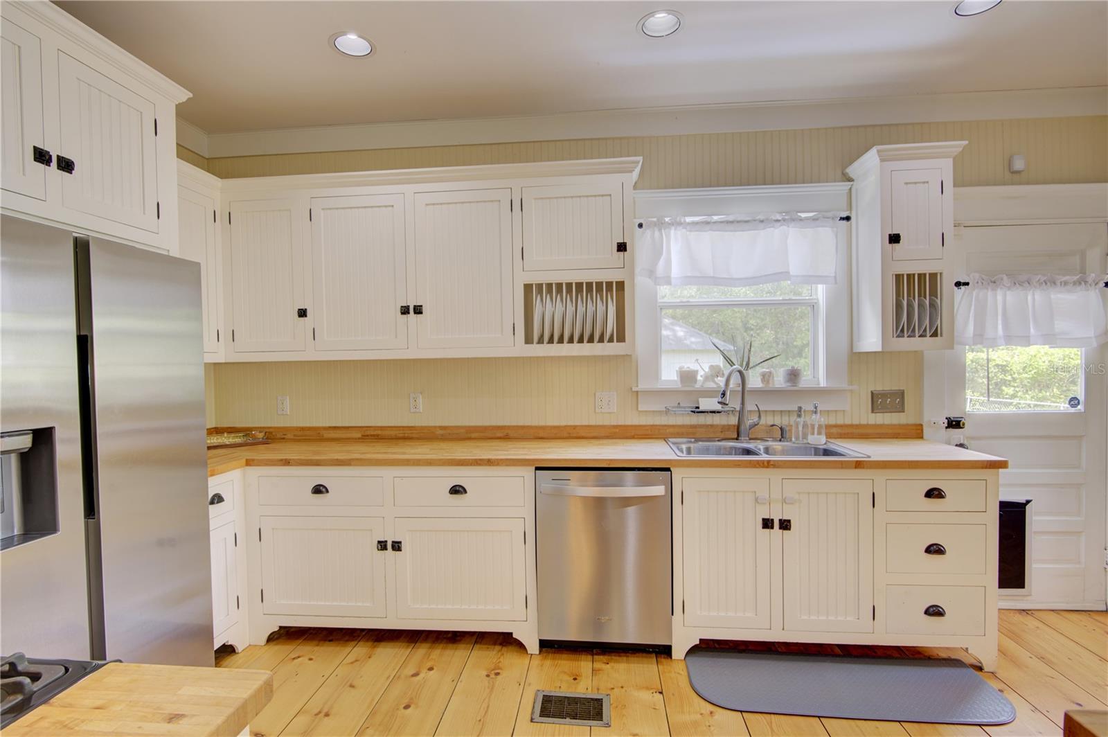 DELAND BLK O - Residential