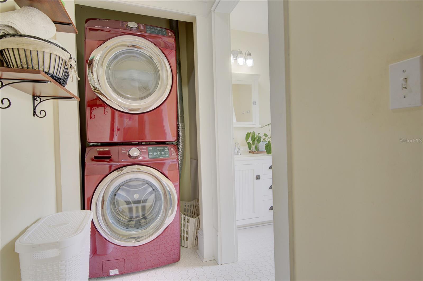 DELAND BLK O - Residential