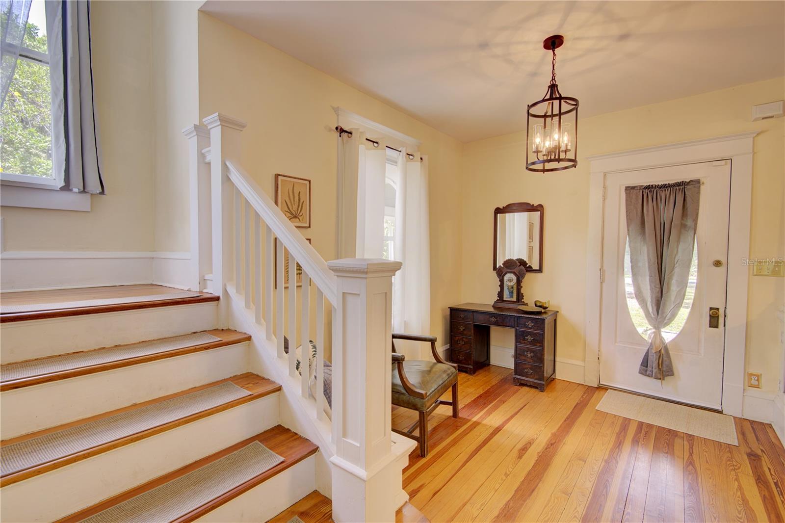 DELAND BLK O - Residential