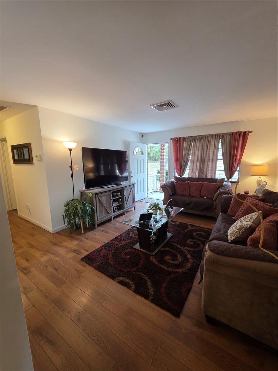 SPRING HILL - Residential