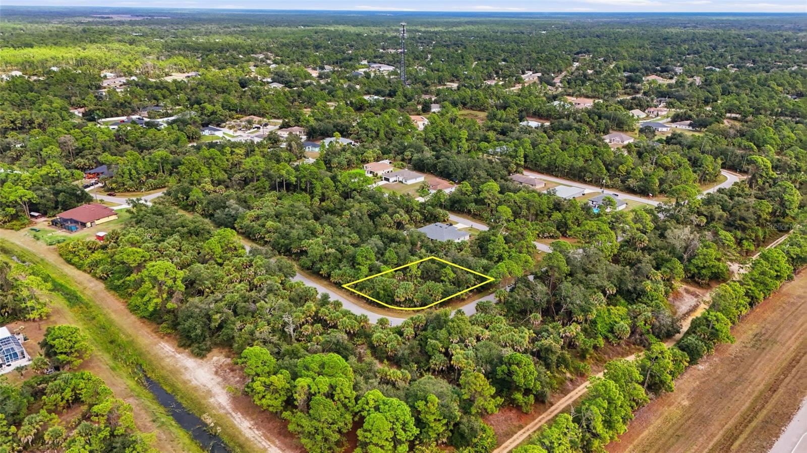 PORT CHARLOTTE SUB 28 - Land