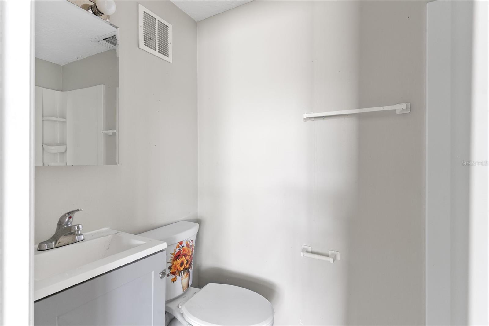 TAHITIAN HOMES - Residential