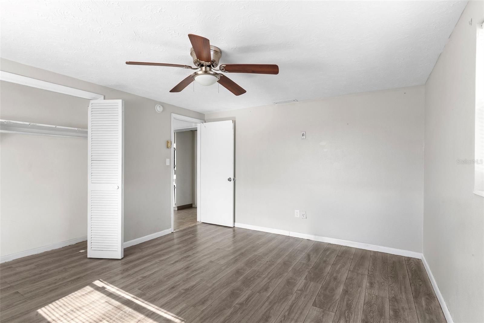 TAHITIAN HOMES - Residential