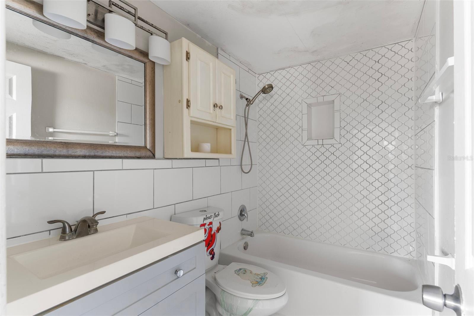 TAHITIAN HOMES - Residential