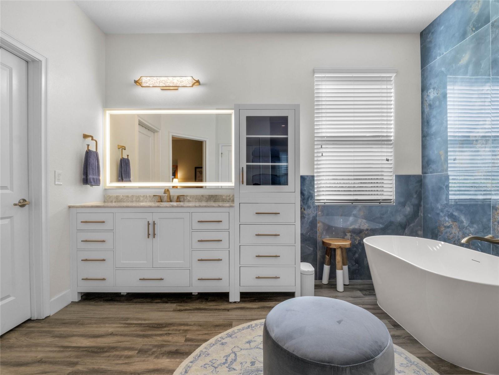 STOREY PARK PH 2 - Residential