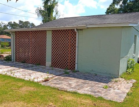 Photo of 140 8th Eloise Street, Winter Haven, FL 33880 (MLS # L4960618)