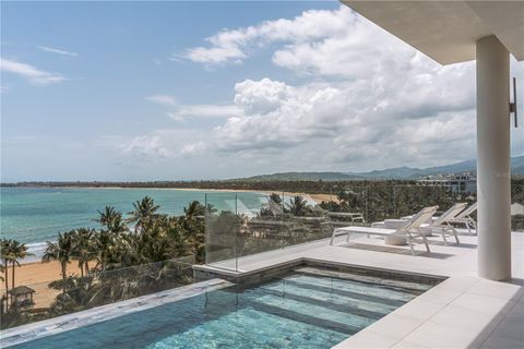 Ocean Drive PH FOUR SEASONS PRIVATE RESIDENCES 4501 RIO GRANDE 00745