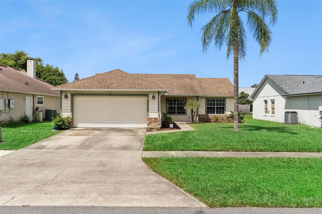 Photo of 204 S Bristol Circle, Sanford, FL 32773 (MLS # O6438098)