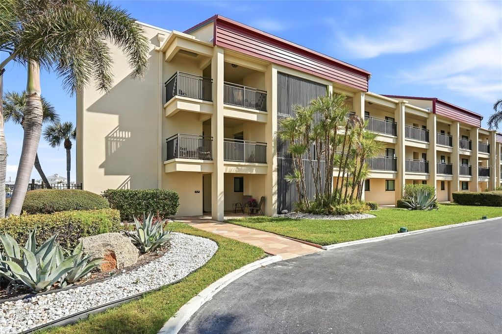 Photo of 868 Bayway Boulevard #101, Clearwater Beach, FL 33767 (MLS # TB8488114)