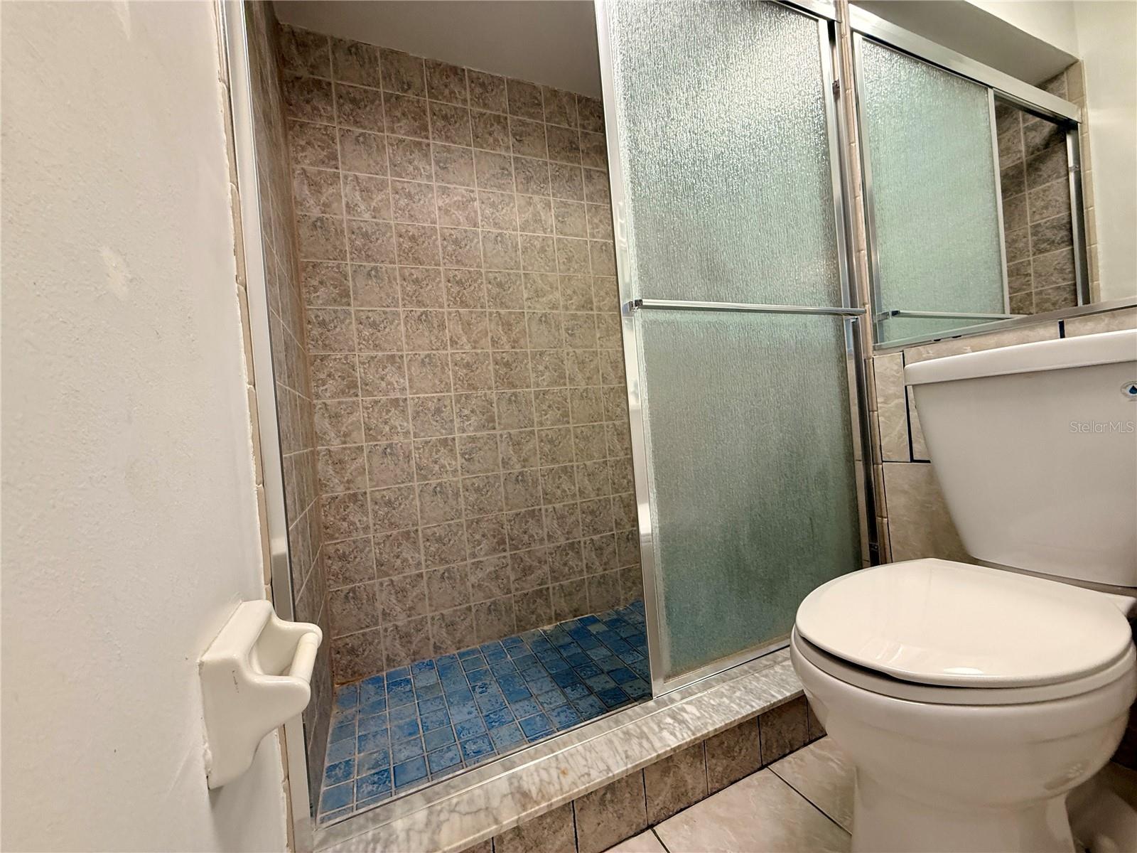 PARADISE POINTE WEST GR 05 - Residential