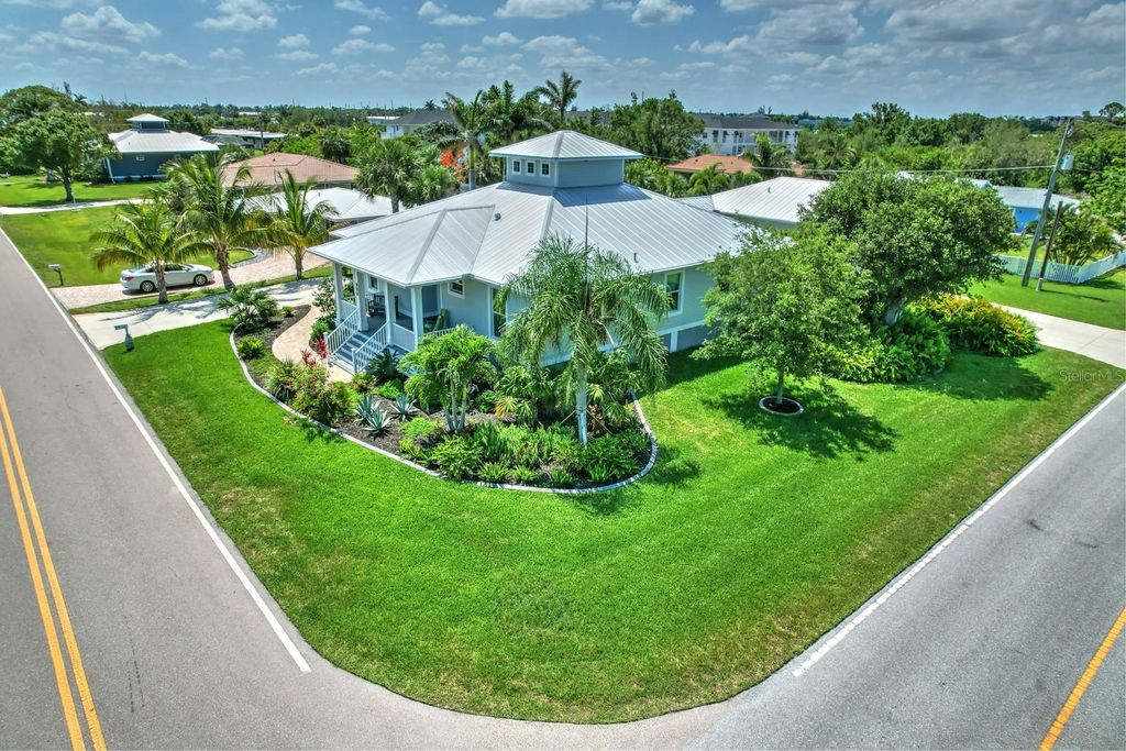 Photo of 329 W Grace Street, Punta Gorda, FL 33950 (MLS # C7510093)