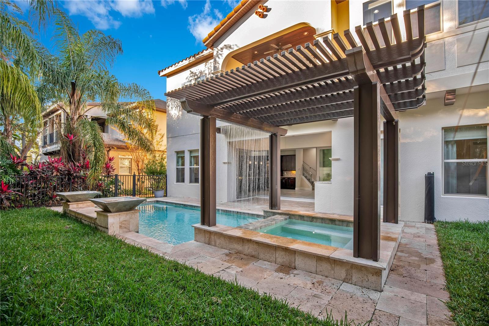 CANOPY OAKS PH 1 - Residential