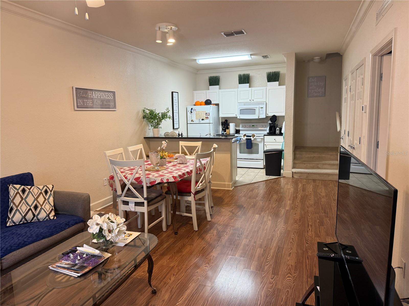 LUCAYA VILLAGE PH 1 - Residential Lease