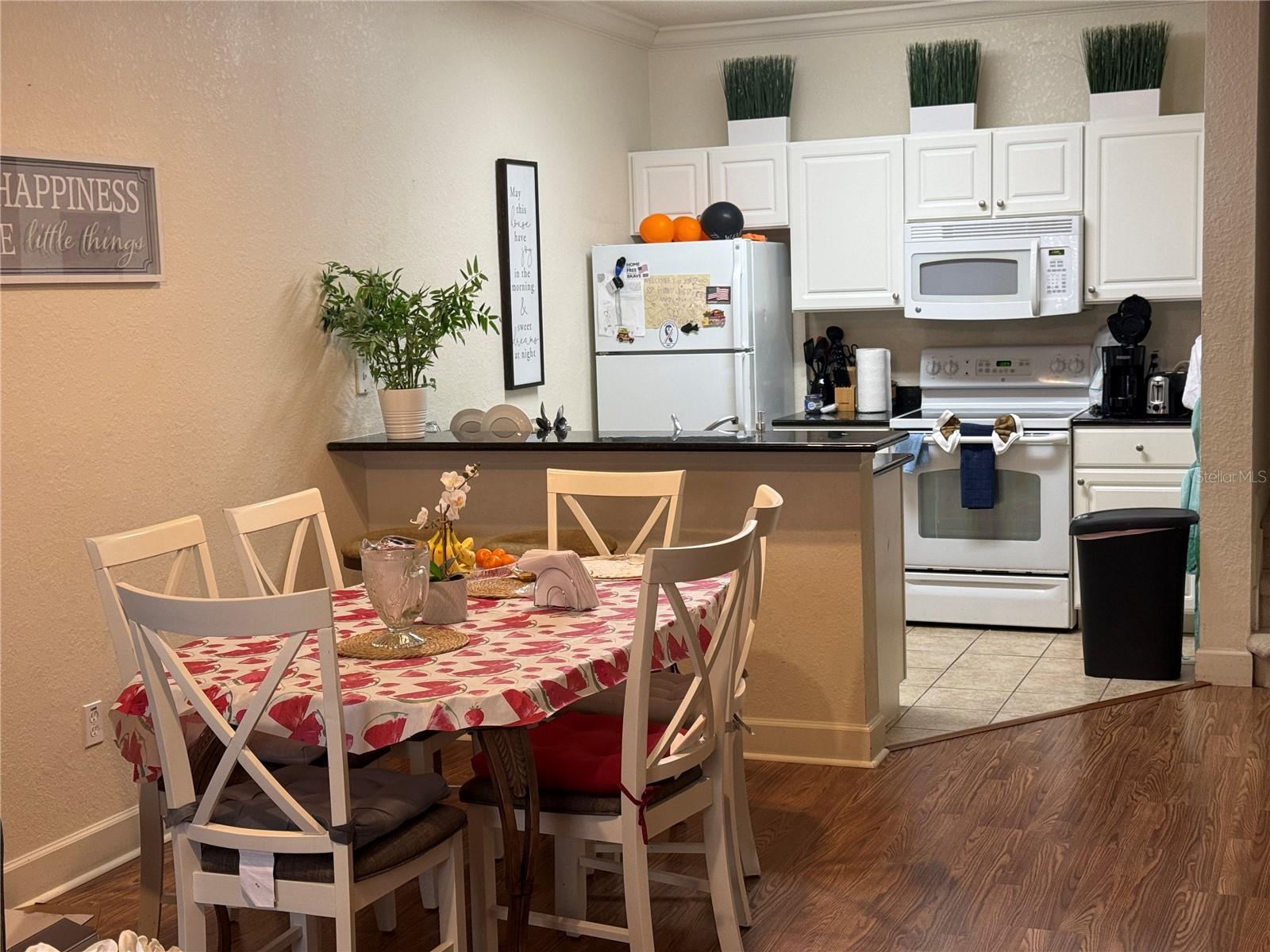 LUCAYA VILLAGE PH 1 - Residential Lease