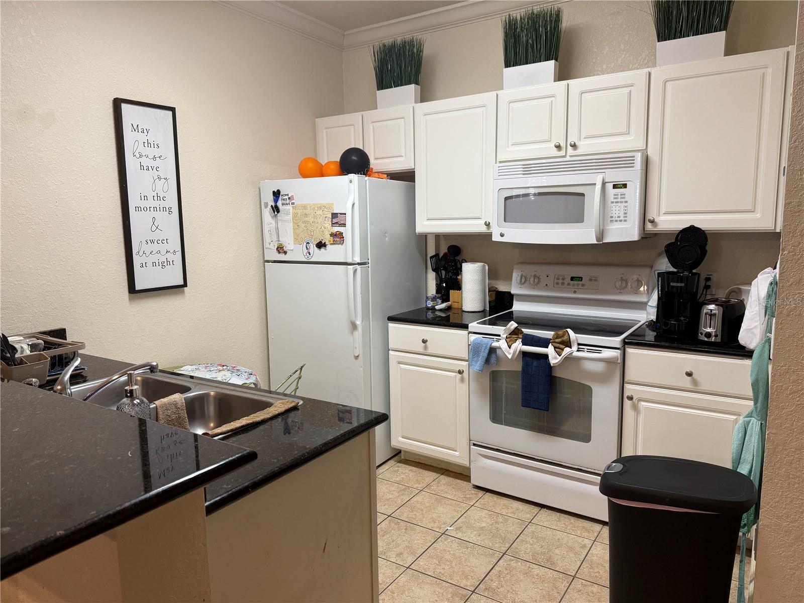 LUCAYA VILLAGE PH 1 - Residential Lease