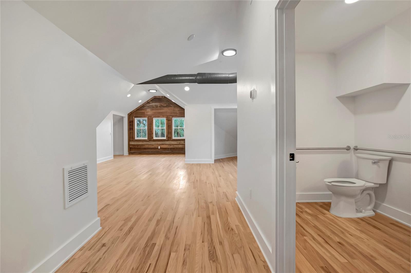 OSCAWANA - Commercial Sale