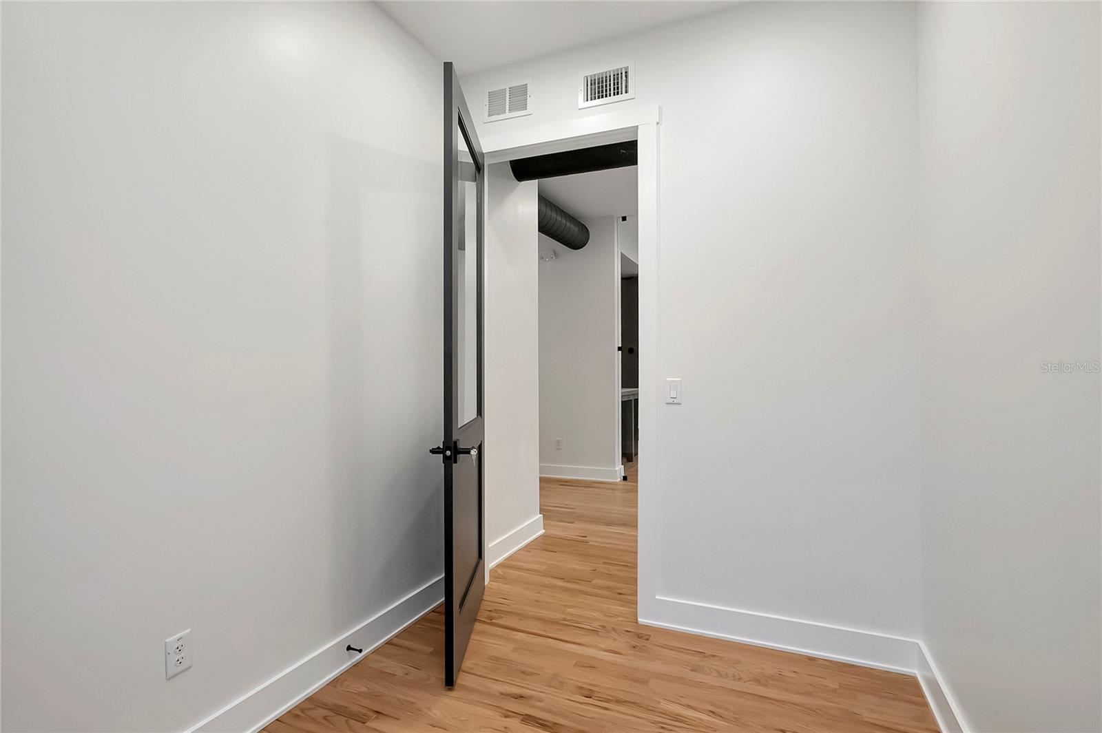 OSCAWANA - Commercial Sale