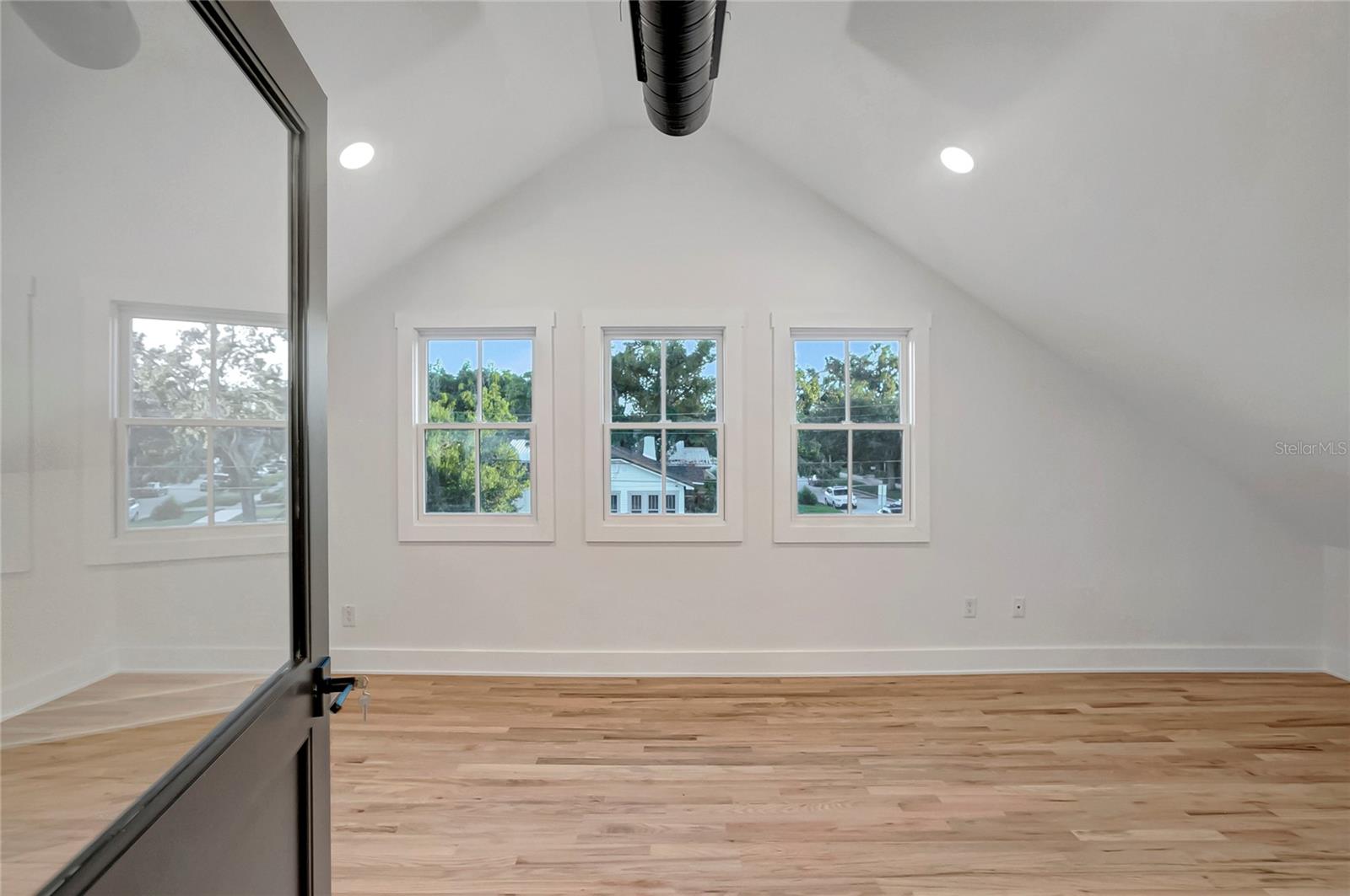 OSCAWANA - Commercial Sale