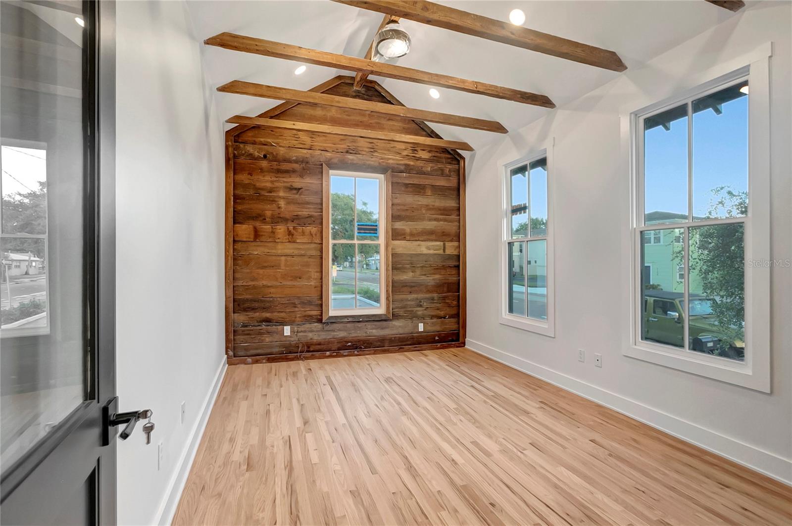 OSCAWANA - Commercial Sale