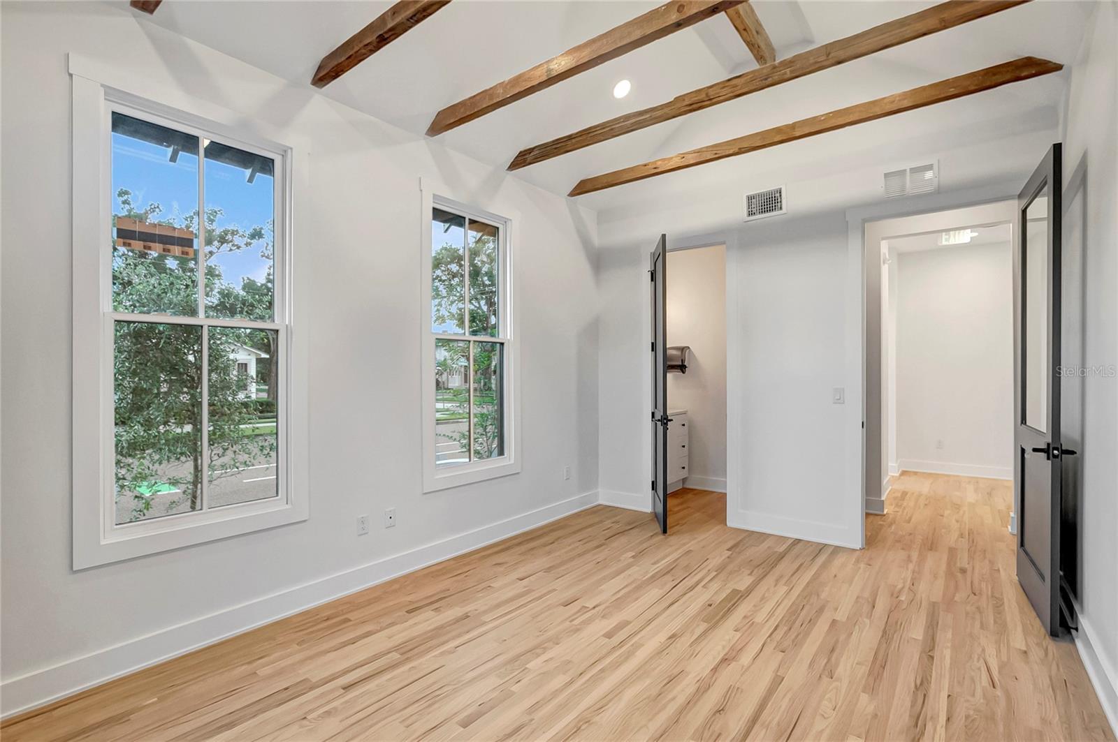 OSCAWANA - Commercial Sale